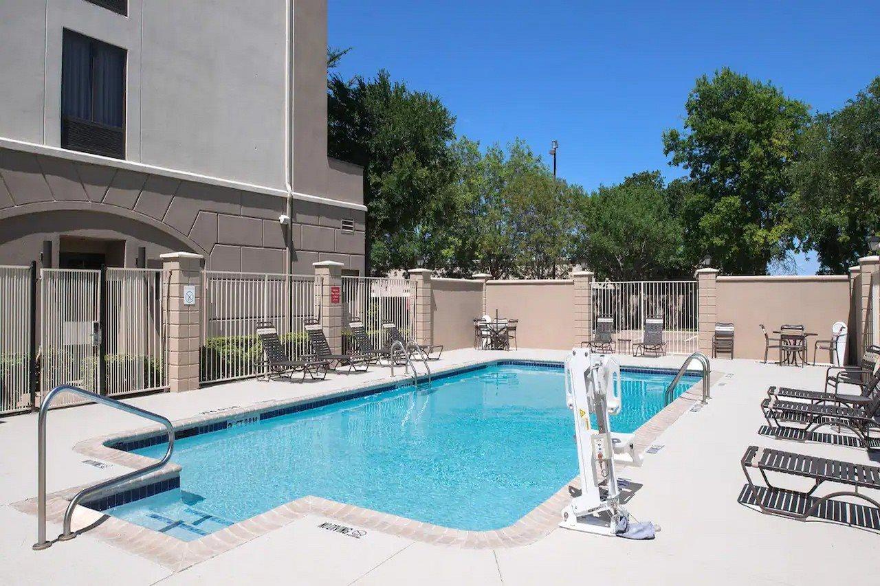 Hyatt Place Dallas/North Arlington/Grand Prairie מראה חיצוני תמונה
